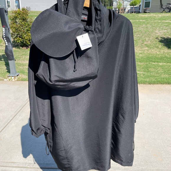 Mycra pac poncho and bag size 1X - Picture 1 of 6